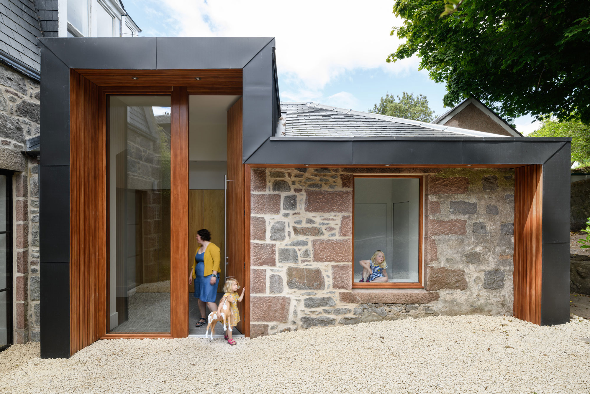 Cheap patio idea gravel FMB member Coldwells Build Scotland