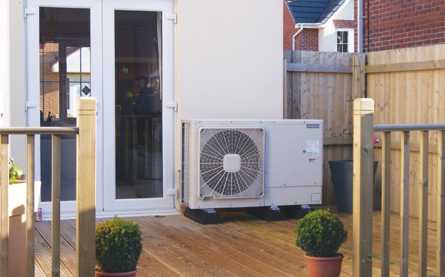 The Hitachi Yutaki M is compact and can be installed on the outside of the property. 